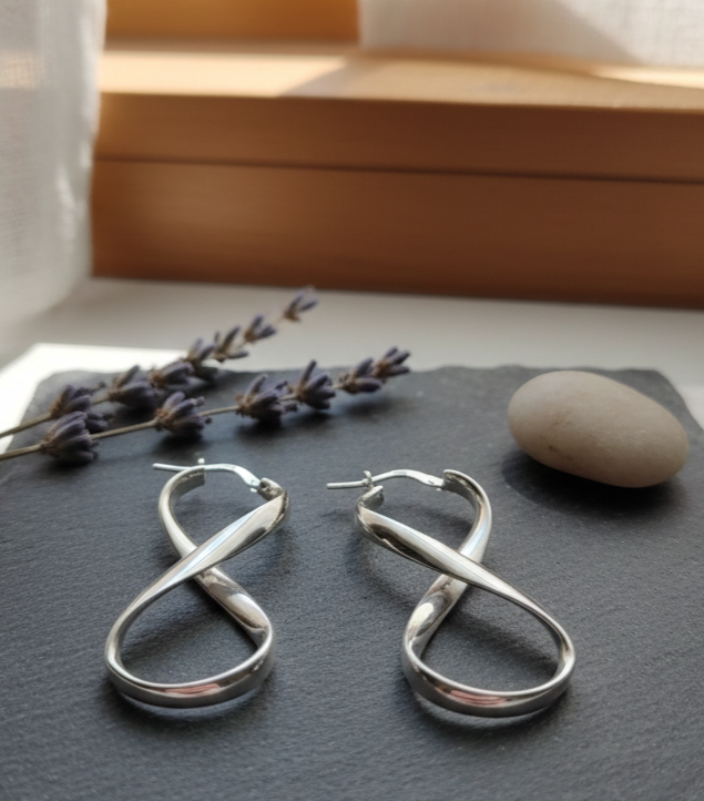 Pendientes de Plata de Ley 925 Modelo Ocho